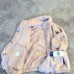 Vuori Cozy Sherpa Jacket in Umber - NWT